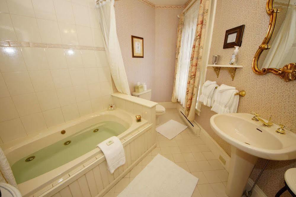 Limerock Inn Rockland Ngoại thất bức ảnh