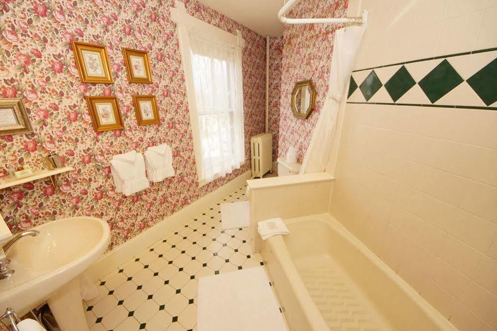 Limerock Inn Rockland Ngoại thất bức ảnh