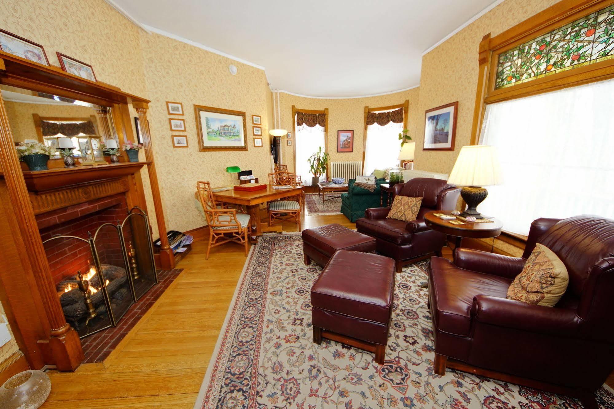 Limerock Inn Rockland Ngoại thất bức ảnh